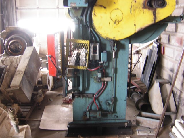 Chicago 334 - 10Ga. x 60", Machine ID: 3591